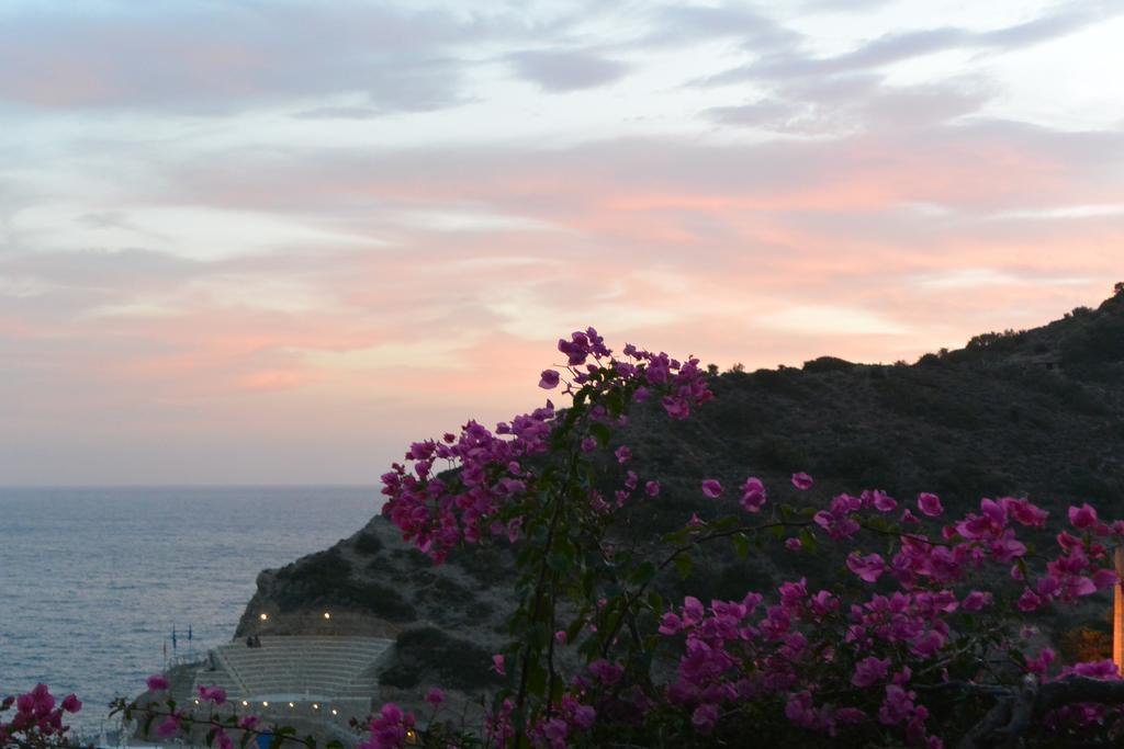 Hotel Hariklia Agia Galini Exterior foto